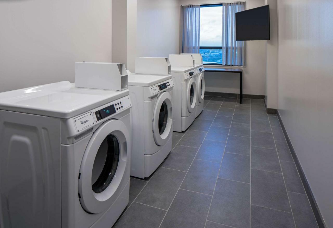 מלון Hyatt House Indianapolis Downtown מראה חיצוני תמונה