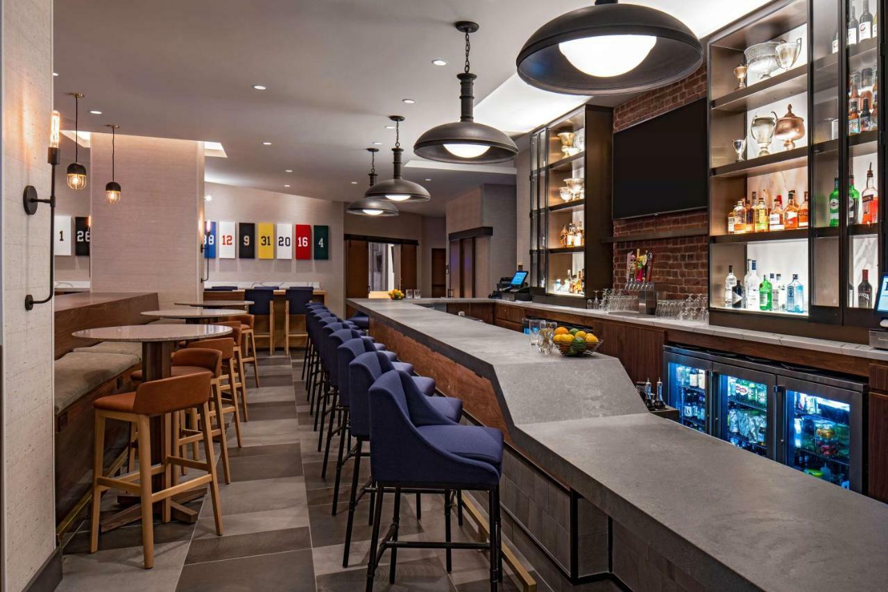 מלון Hyatt House Indianapolis Downtown מראה חיצוני תמונה